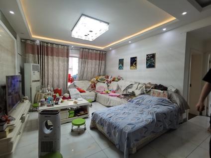 红旗洪门整租 奥园康城3室2厅/130平/高楼层