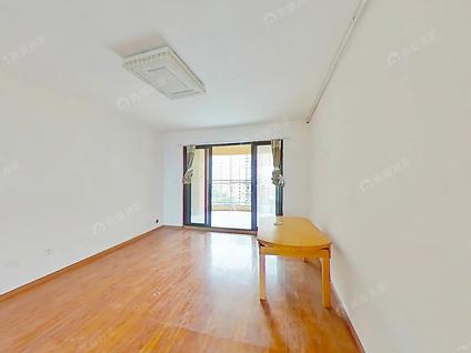 浦口江浦街道整租 雅居乐滨江国际(二期)4室2厅/178平/中楼层