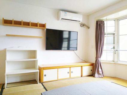 静安南京西路整租 南阳小区1室1厅/41平/高楼层