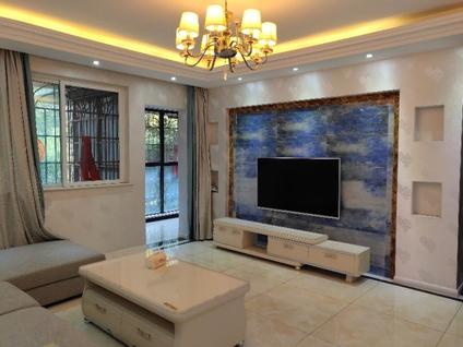 旌阳旌阳区整租 龙湾上城4室2厅/142平/低楼层