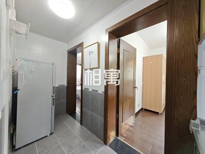 浦东世博整租 雪野二村2室1厅/50平/中楼层