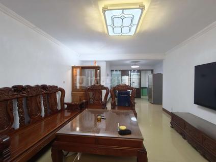 西乡塘秀厢大道整租 恒安新城3室2厅/130平/低楼层