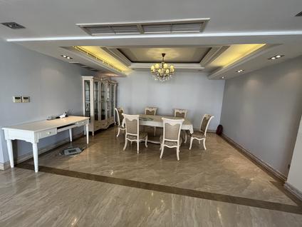 龙湾蒲州整租 鸿基花苑3室2厅/174平/高楼层