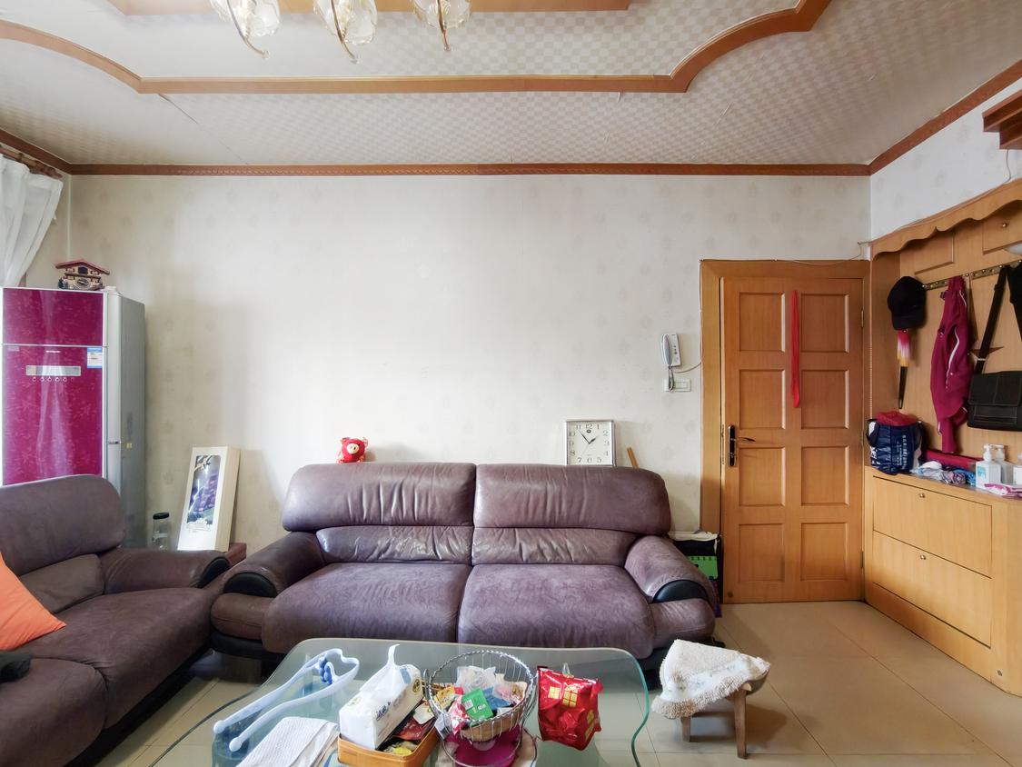 整租·蓝天浮法玻璃厂家属院