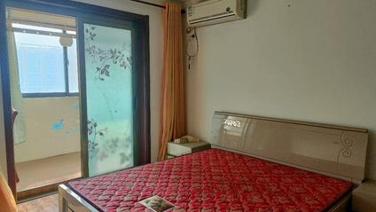 临渭临渭整租 信达世纪城3室2厅/131平/高楼层