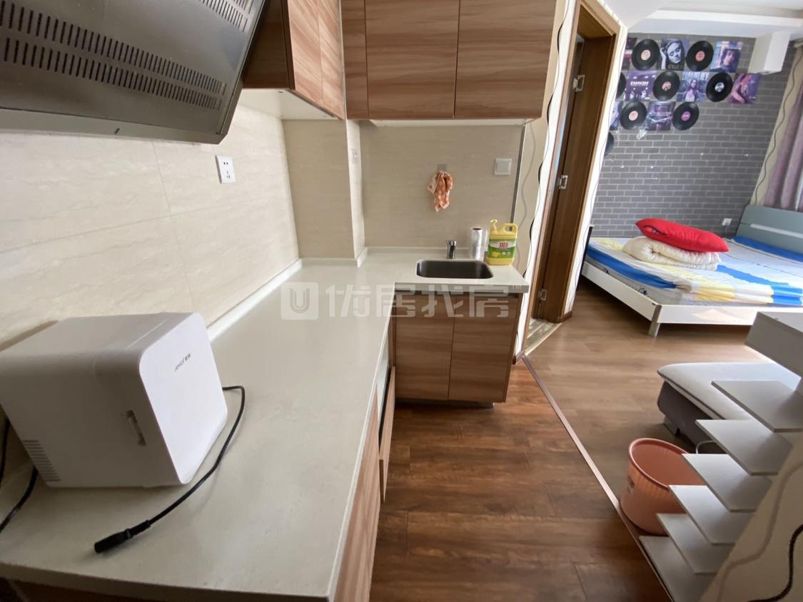 整租·保利六合