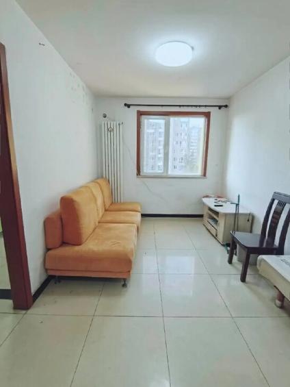 大兴磁各庄整租 蓝桥驿苑1室1厅/55平/中楼层