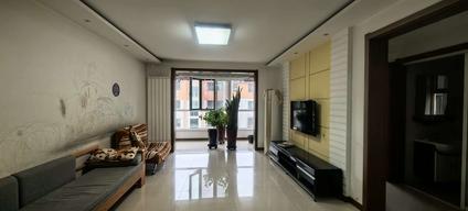 青山民主路整租 欧鹿生活城2室1厅/86平/中楼层