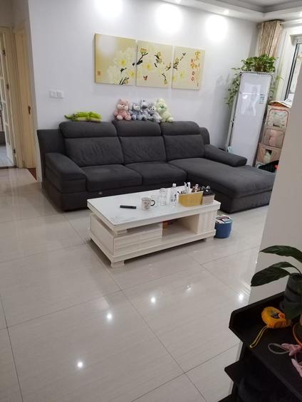 金山山阳整租 御龙景苑2室2厅/101平/低楼层