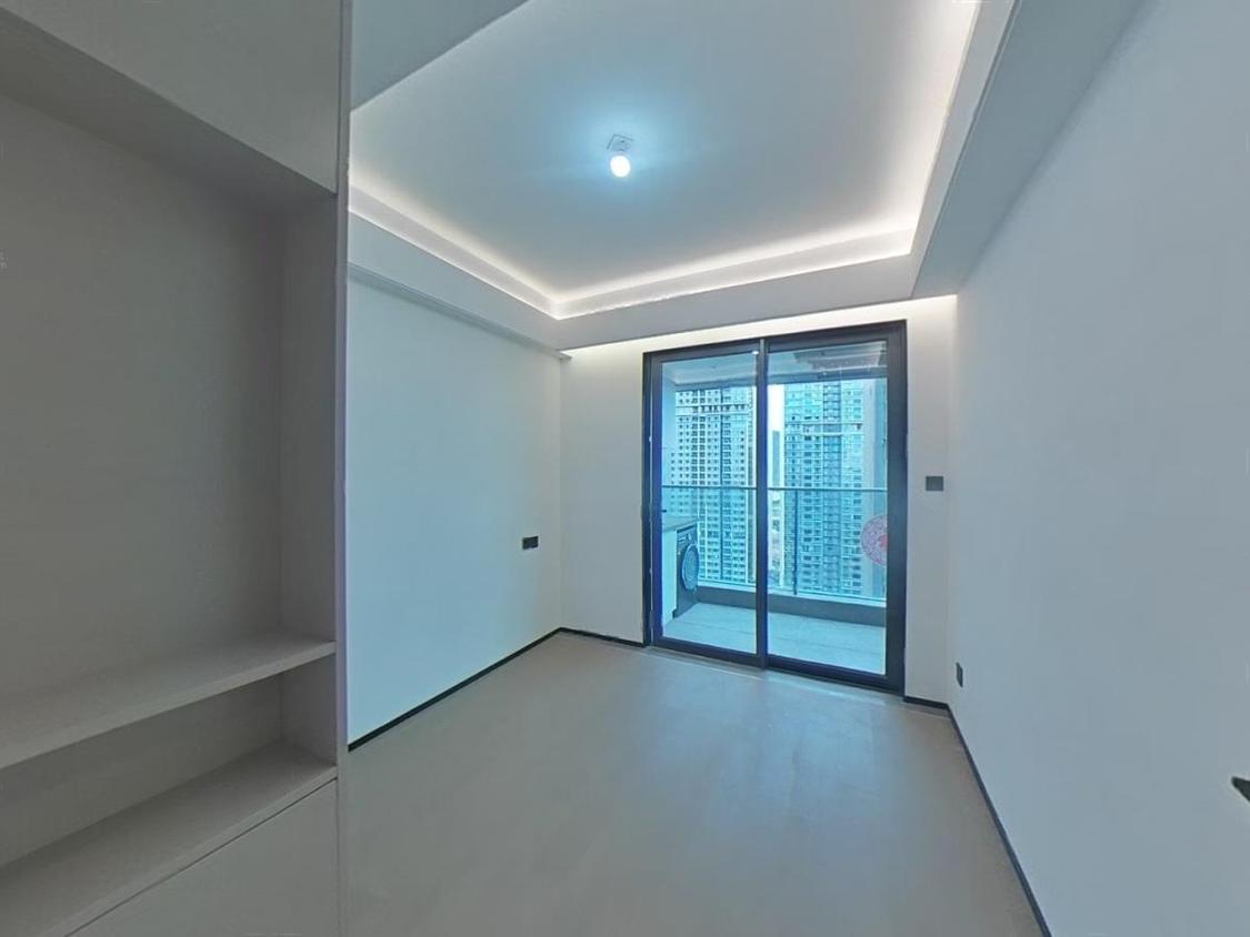 整租·前海润峯府