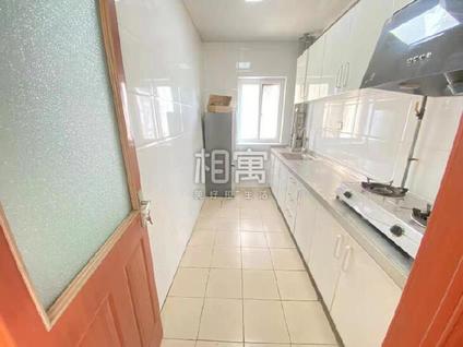 石景山苹果园合租 苹果园(三区)3室1厅/12平/中楼层