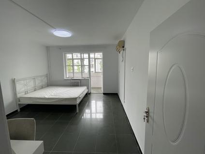 海淀上地合租 上地东里4室1厅/20平/中楼层