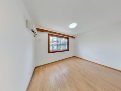 福田景田整租 东景花园3室2厅/105平/低楼层