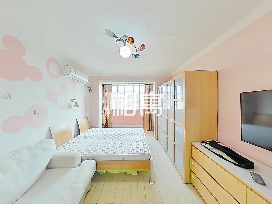 整租·新泾三村