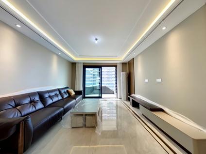 金水杨金路整租 瀚海尔湾4室2厅/147平/底层