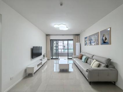 江北江北嘴整租 新鸥鹏教育城(二期)(江北)4室2厅/130平/中楼层