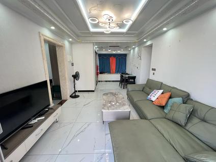 江海礼乐整租 朗晴新天地3室2厅/97平/中楼层