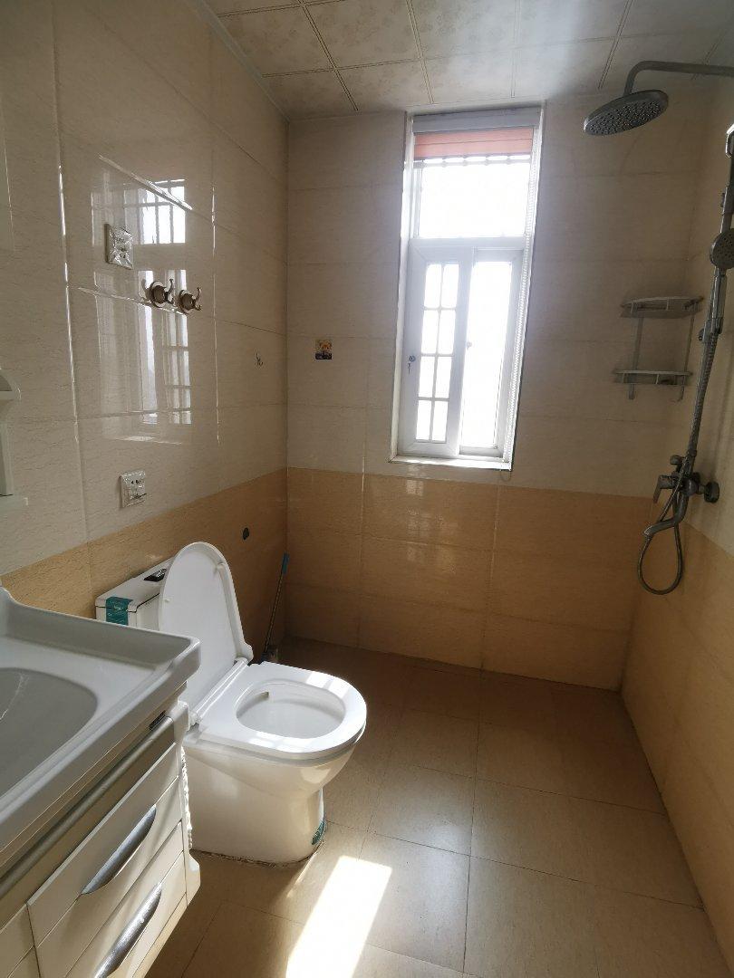 整租·信达现代城小区