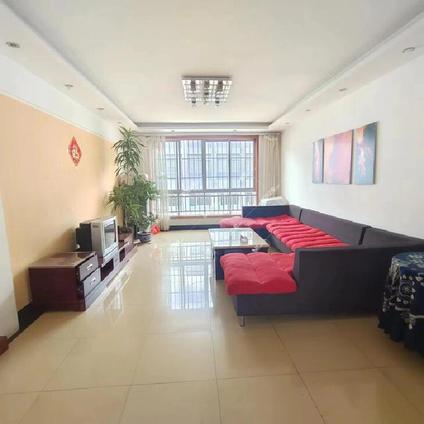 五华高新区整租 南疆花园4室2厅/132平/高楼层