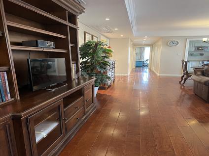 海淀五道口整租 龙湖唐宁one3室2厅/188平/高楼层