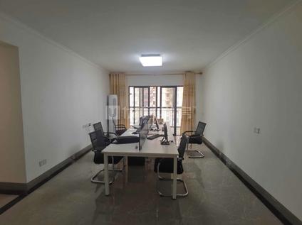 西乡塘北湖整租 保利心语4室2厅/145平/低楼层