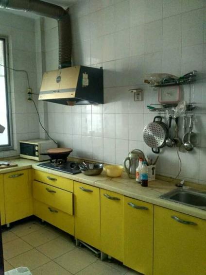 牡丹步行街整租 金祥小区3室2厅/122平/高楼层