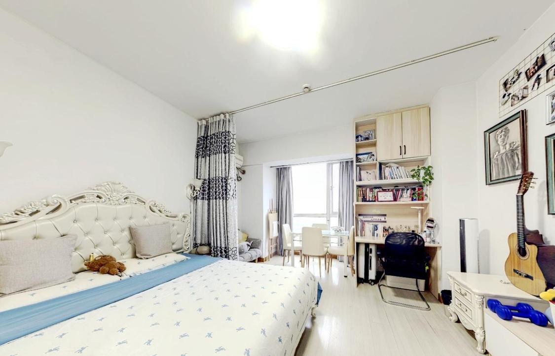 整租·绿都泰富广场