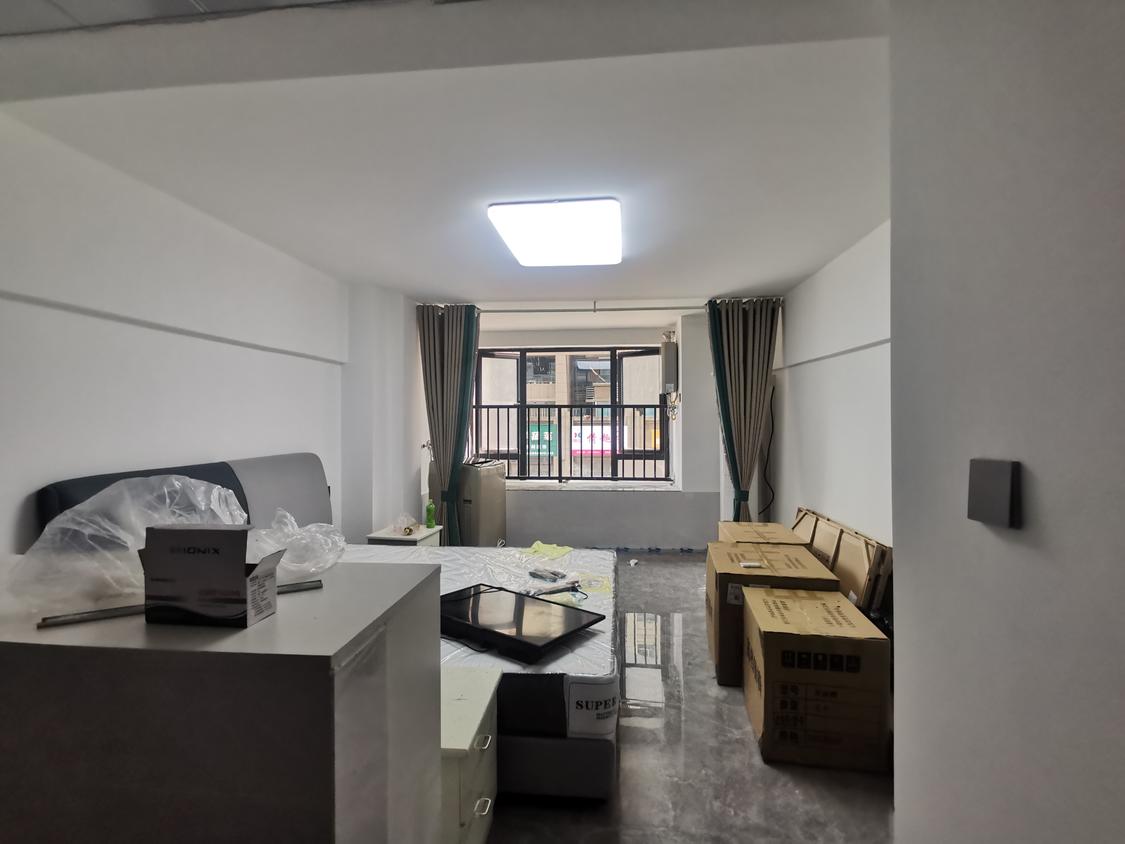 整租·鲁能领秀城(五街区)