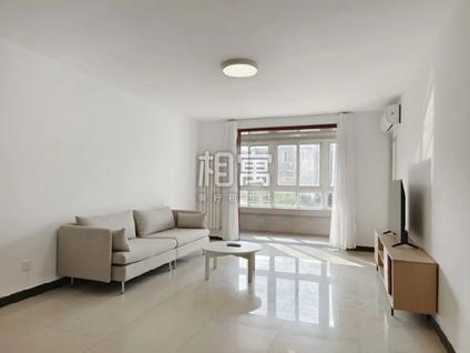 昌平霍营合租 龙锦苑(东二区)3室1厅/30平/中楼层