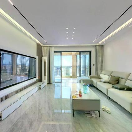 鹤山鹤山整租 鹤山新华城4室2厅/124平/高楼层