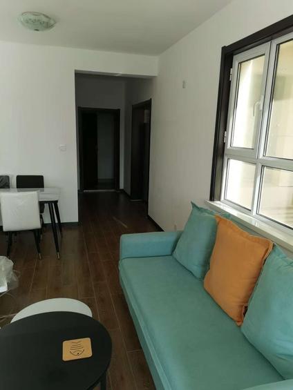 新城成吉思汗西商圈(新城)整租 亲亲尚城1室1厅/58平/中楼层