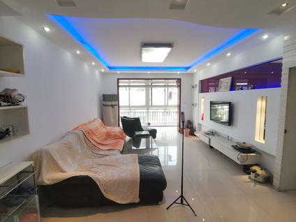 海陵城北整租 华纺锦宸稻河湾3室2厅/126平/中楼层