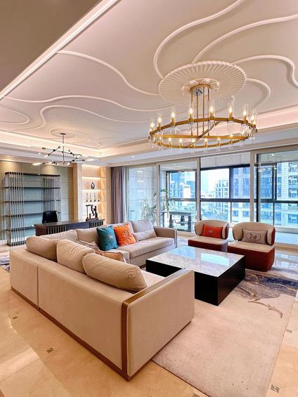 徐汇龙华整租 云锦东方(二期)4室2厅/280平/中楼层