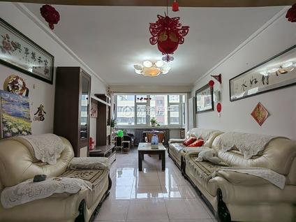 城关东方红广场整租 省烟草专卖局家属院3室2厅/93平/高楼层