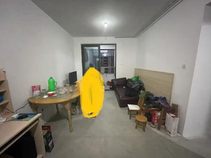 雨花台梅山整租 殷富花苑(北苑)3室1厅/83平/高楼层