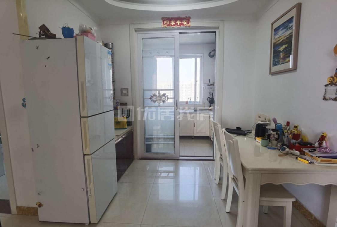 整租·信达现代城小区