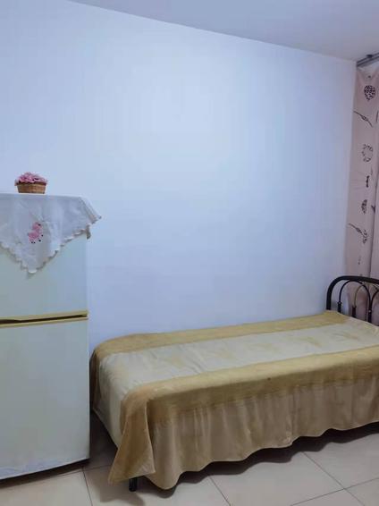 黄岛珠山风景区整租 海滨花园瑞景苑3室2厅/106平/中楼层