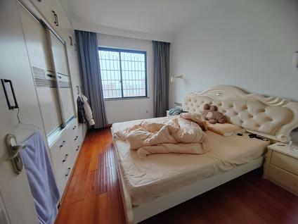 建瓯建瓯整租 闽芝冠达山庄4室2厅/132平/中楼层