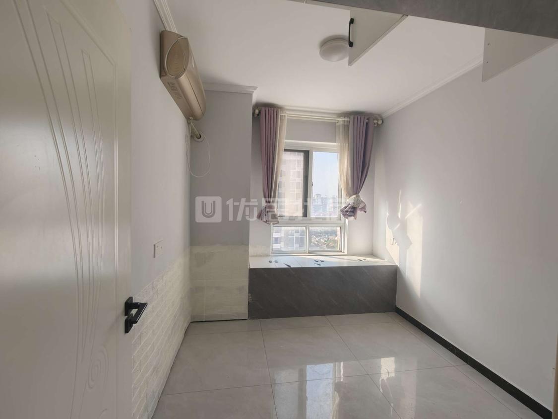 整租·盛世龙城