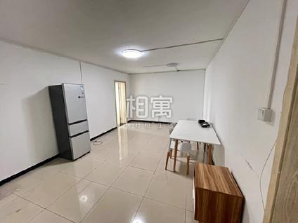 朝阳潘家园合租 嘉禾园4室2厅/17平/低楼层