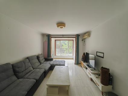 房山城关整租 中冶蓝城(东区)2室1厅/89平/低楼层