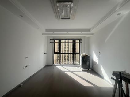 城中香格里拉整租 红星天铂(二期)3室2厅/110平/低楼层