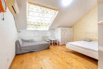 丰台草桥整租 玺萌公馆4室2厅/214平/高楼层