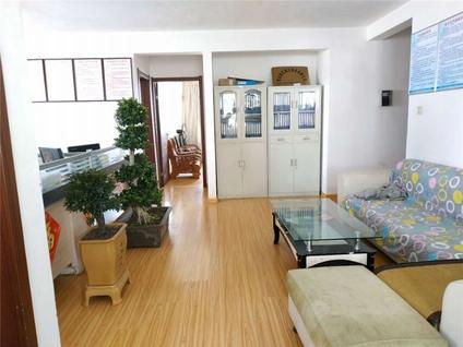 黄岛辛安整租 鲁泽观天下3室2厅/146平/顶层