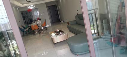 赤坎京基片区整租 顺江帝景城3室2厅/129平/高楼层