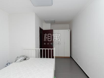 丰台科技园区合租 广安康润家园(东区)3室1厅/12平/低楼层