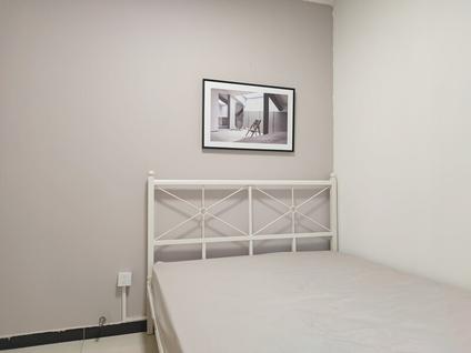 大兴天宫院南合租 保利春天里3室1厅/7平/低楼层