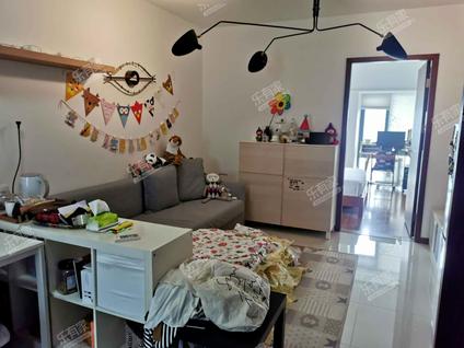 南山华侨城整租 侨城馨苑1室2厅/64平/中楼层