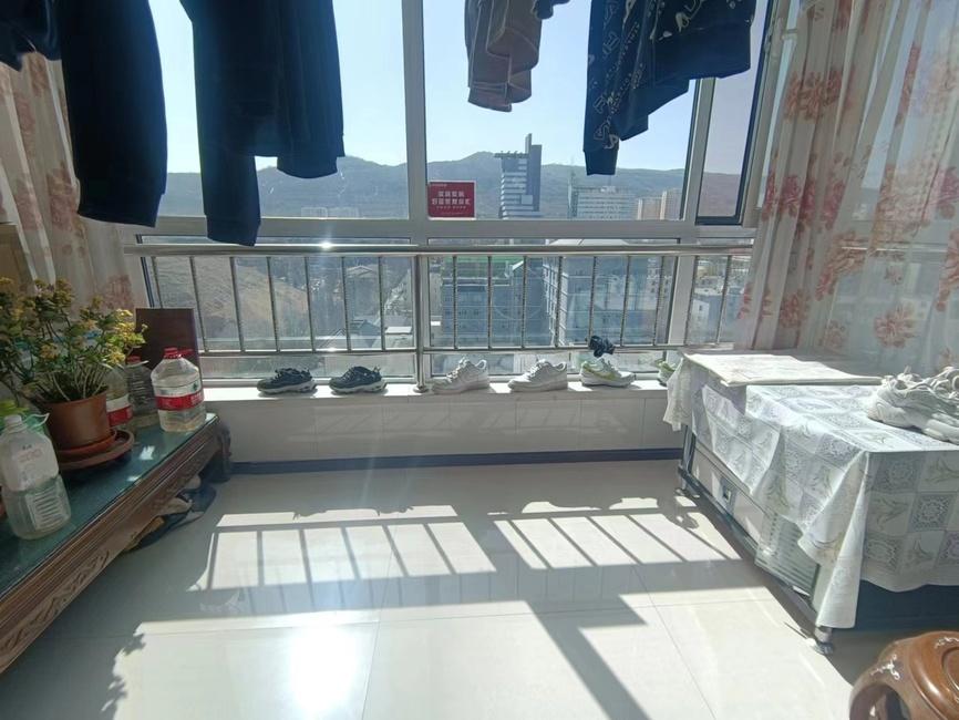 整租·省检察院家属院