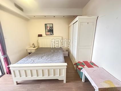 鼓楼建宁路整租 证大大拇指广场1室1厅/36平/低楼层